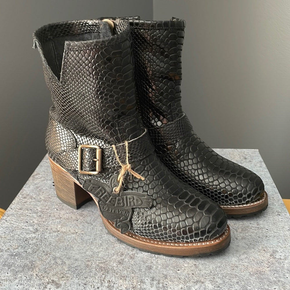 🔥 BRAND NEW Freebird Carlito leather snake boots